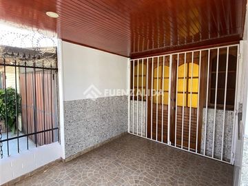 Casa en Venta en Av 3 Poniente / Los Zarzales
