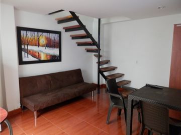 CASA EN VENTA EN CEDRITOS RENTABLE CON 6 APARTAMENTOS AMOBLADOS