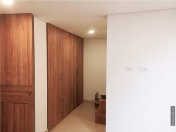 Apartamento en venta exterior con balcón, en Nicolas de Federman