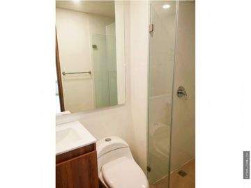 Apartamento en venta exterior con balcón, en Nicolas de Federman