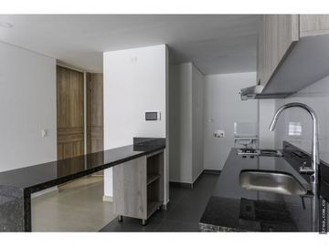 Moderno apartaestudio en venta, Nicolas de Federman con Balcon