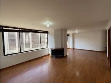 Apartamento en arriendo en La Carolina, Usaquén, Bogotá