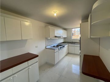 Apartamento en arriendo en La Carolina, Usaquén, Bogotá