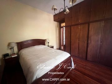 Casa en  Venta 4 ambientes- Castelar Sur