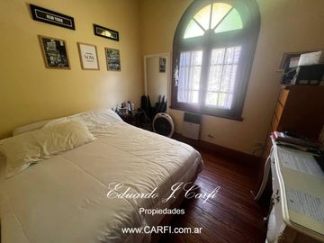 Casa en  Venta 4 ambientes- Castelar Sur
