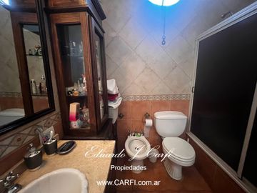 Casa en  Venta 4 ambientes- Castelar Sur