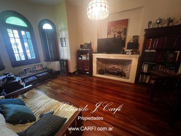 Casa en  Venta 4 ambientes- Castelar Sur