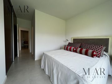 Departamento en Venta 4 amb. con jardín , en Los Senderos, Nordelta