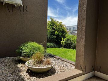 Departamento en Venta 4 amb. con jardín , en Los Senderos, Nordelta