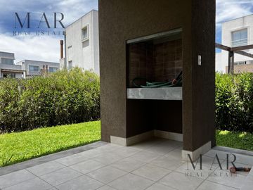 Departamento en Venta 4 amb. con jardín , en Los Senderos, Nordelta