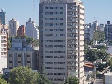 VENTA Dpto 2 dormitorios en el centro de Neuquen