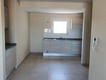 VENTA Dpto 2 dormitorios en el centro de Neuquen
