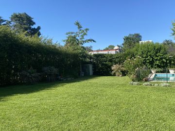 Casa en venta y alquiler en el Portillo