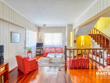 Casa en venta en Martinez 5 amb con cochera