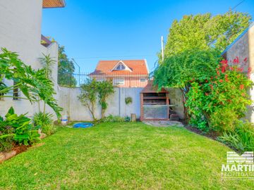 Casa en venta en Martinez 5 amb con cochera