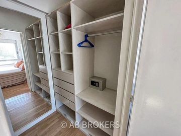 3 ambientes en Torre Constantini,  Piso Alto, seguridad 24 hs