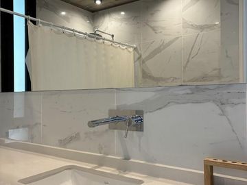 Casa en Alquiler - Barrio Senderos IV Lote 276 de Costa Esmeralda - Fondo arbolado y privado