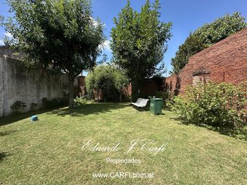 VENTA DE CASA 3 AMBIENTES - ITUZAINGO NORTE