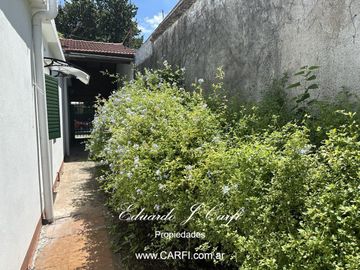 VENTA DE CASA 3 AMBIENTES - ITUZAINGO NORTE