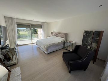 Casa  en Venta 5 dormitorios en El Golf, Nordelta, Tigre