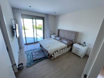 Casa  en Venta 5 dormitorios en El Golf, Nordelta, Tigre