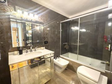 Departamento - Venta - 6 Ambientes - Las Cañitas