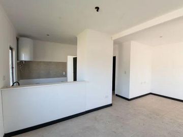 Departamento en venta - 2 Dormitorios 1 Baño - Cochera - 95Mts2 - Venado Tuerto, Santa fe