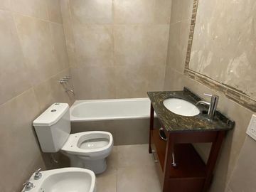 Departamento en  venta de 2 dormitorios en barrio Martin