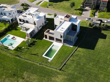 Casa a estrenar en Terralagos Alquiler