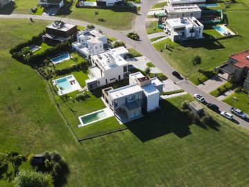 Casa a estrenar en Terralagos Alquiler