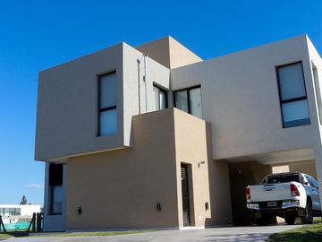 Casa a estrenar en Terralagos Alquiler