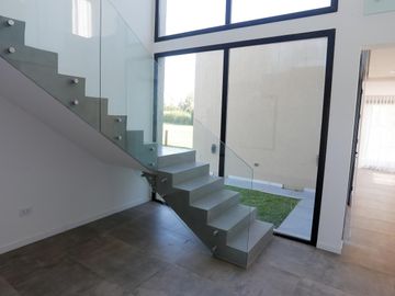 Casa a estrenar en Terralagos Alquiler