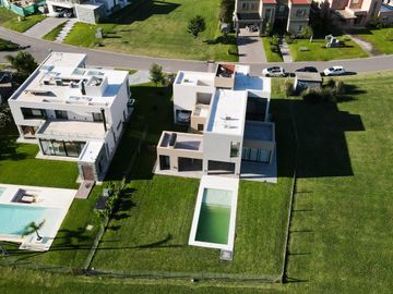 Casa a estrenar en Terralagos Alquiler