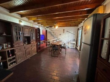 PH en venta - 4 Dormitorios 2 Baños - 141Mts2 - Tolosa