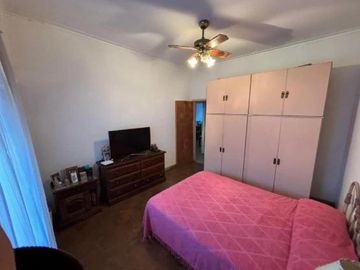 PH en venta - 4 Dormitorios 2 Baños - 141Mts2 - Tolosa