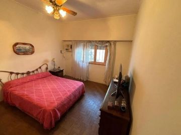 PH en venta - 4 Dormitorios 2 Baños - 141Mts2 - Tolosa