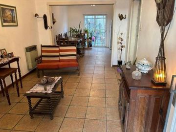 PH en venta - 4 Dormitorios 2 Baños - 141Mts2 - Tolosa