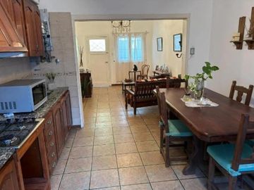 PH en venta - 4 Dormitorios 2 Baños - 141Mts2 - Tolosa