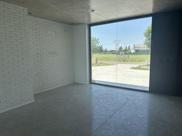 Venta casa tres dormitorios los pasos golf fisherton