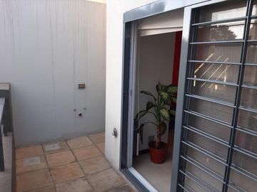 Villa Devoto - 2  amb imperdible duplex! con cochera y terraza propia!BENITO JUÁREZ Y SIMBRON
