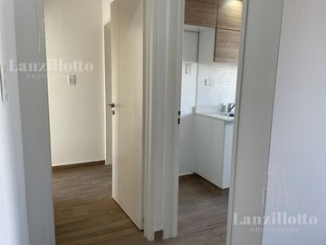 ALQUILER  DE  DEPARTAMENTO 3 AMB CON COCHERA A ESTRENAR