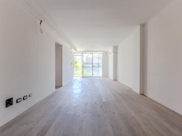 VENTA/ FINANCIACION - Departamento - 2 dormitorios - Balcón y amenities - Martin, Rosario