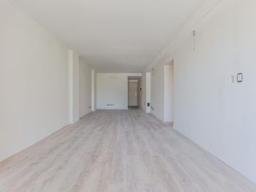 VENTA/ FINANCIACION - Departamento - 2 dormitorios - Balcón y amenities - Martin, Rosario