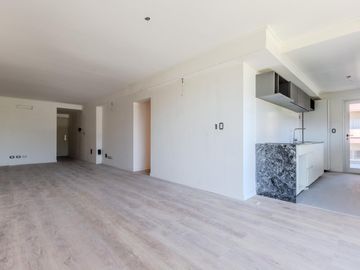 VENTA/ FINANCIACION - Departamento - 2 dormitorios - Balcón y amenities - Martin, Rosario