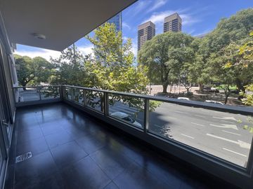 Exclusivo alquiler sin muebles	en el destacado Madero Center