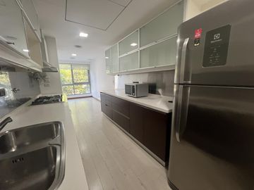 Exclusivo alquiler sin muebles	en el destacado Madero Center