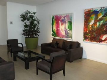 Exclusivo alquiler sin muebles	en el destacado Madero Center