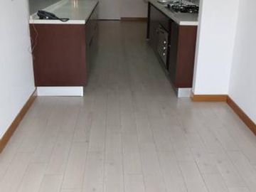 Exclusivo alquiler sin muebles	en el destacado Madero Center