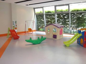 Exclusivo alquiler sin muebles	en el destacado Madero Center