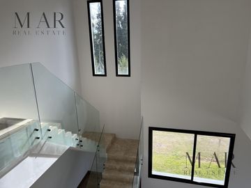 Casa en venta en el Yacht Nordelta con 4 dormitorios y salida al río Luján